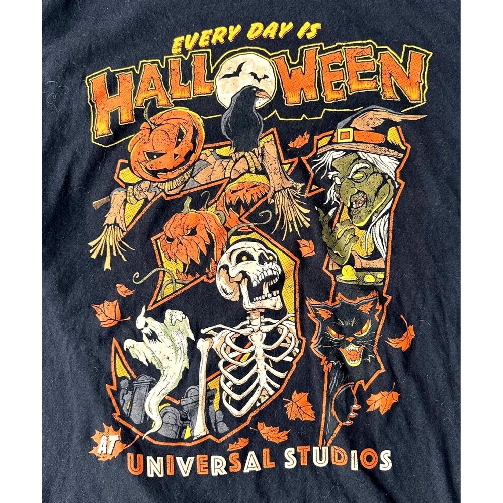 Universal Studios Halloween Horror Nights 2022 T-Shirt Medium Icon Chara…